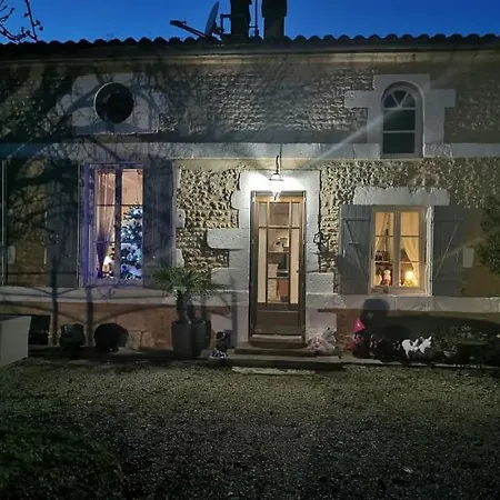 Au Domaine De Gigie
