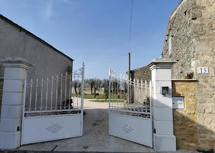 Au Domaine De Gigie Alojamento de Acomodação e Pequeno-almoço